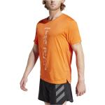 Shorts scontati arancioni XXL taglie comode traspiranti mezza manica da running per Uomo adidas 