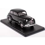 - Auto in Miniatura da Collezione 1/24 Compatibile con Opel Olympia 1951 - OP033