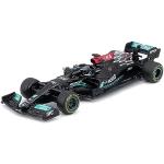 Bburago 1:43 Race Mercedes-AMG F1 W12 E Perf. (2021) con autista PERFORMANCE CON CASCO HAMILTON, Colore assortiti, B18-38058H