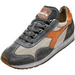 Sneakers stringate larghezza E casual grigie numero 42,5 in pelle di camoscio con plantare estraibile per Donna Diadora Heritage 