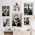 Divertente Bagno Umorismo Decorazione Della Parete Panda Capra Pollo Seduto Sul Gabinetto Lettura Di Un Giornale Poster Arte Stampa Pittura Su Tela
