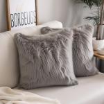 Cuscini grigi 45x45 cm di pelliccia per divani morbidi 