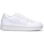 Sneakers larghezza E scontate casual bianche numero 40 di tessuto sintetico con tacco da 3 cm a 5 cm per Donna Guess 