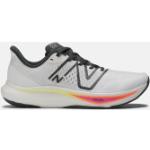 New Balance FuelCell Rebel v3 Bianco 47