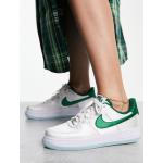 Sneakers stringate larghezza E bianche numero 40,5 di gomma antiscivolo Nike Air Force 1 