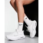 Sneakers stringate larghezza E scontate bianche numero 36 antiscivolo Nike Air Max Bliss 