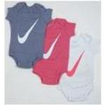 Body intimi 6 mesi per neonato Nike di shopello.it 