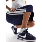 Sneakers stringate larghezza E scontate blu navy numero 36 di gomma antiscivolo per Donna Nike Cortez 