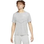 Magliette & T-shirt grigie M traspiranti lavabili in lavatrice mezza manica con manica corta per Uomo Nike Dri-Fit 