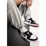 Nike Golf - Air Jordan 1 Low - Sneakers basse bianche, nere e rosa-Bianco
