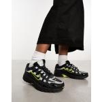 Sneakers stringate larghezza E nere numero 41 antiscivolo per Donna Nike P-6000 