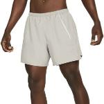 Shorts scontati beige XL da running per Uomo Nike 