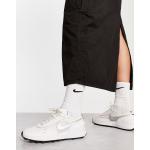 Nike - Waffle One - Sneakers in pelle bianca e argento metallizzato-Bianco
