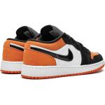 Sneakers stringate larghezza E arancioni di gomma con stringhe per Donna Nike Air Jordan 1 Michael Jordan 