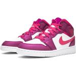 Sneakers alte larghezza E rosa di gomma con stringhe per Donna Nike Air Jordan 1 Mid Michael Jordan 