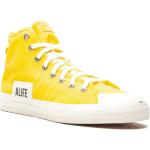 Sneakers alte larghezza A gialle di gomma con stringhe per Donna adidas Nizza 