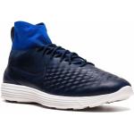 Sneakers alte larghezza E blu in tessuto con stringhe per Donna Nike Magista 