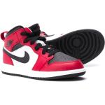 Sneakers alte larghezza E rosse di gomma con stringhe per Donna Nike Jordan 