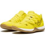 Sneakers larghezza E gialle in poliuretano per Donna Nike Kyrie 5 