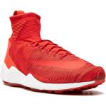 Sneakers alte larghezza E rosse in tessuto con stringhe per Donna Nike Mercurial 