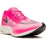 Sneakers stringate larghezza E rosa di gomma con stringhe per Donna Nike ZoomX 